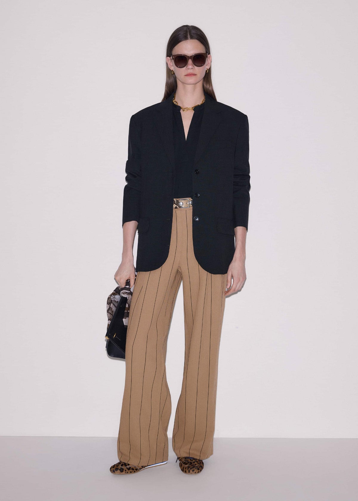 ME+EM Black Open Placket Swing Top