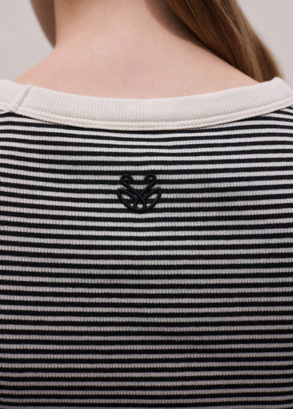 ME+EM Black Swan Slim Tee