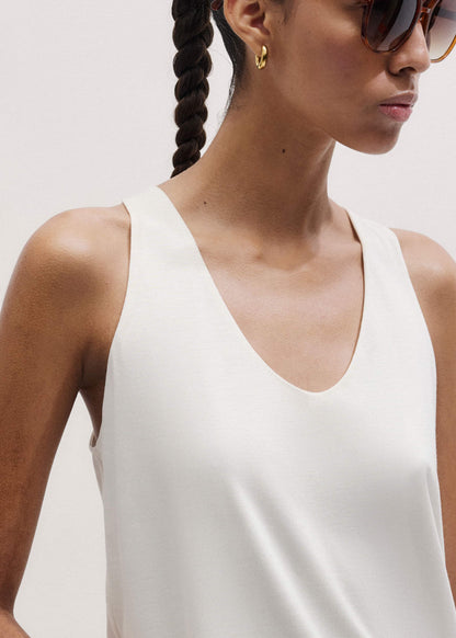 ME+EM Cream Scoop Neck Vest