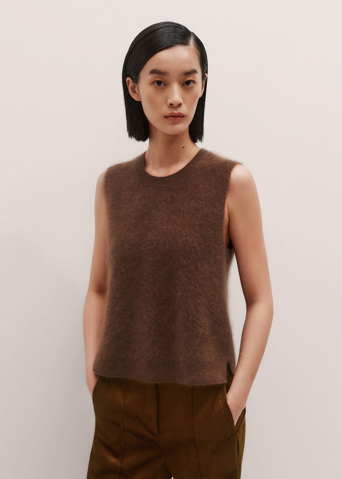 ME+EM Brown Straight Sweater Vest