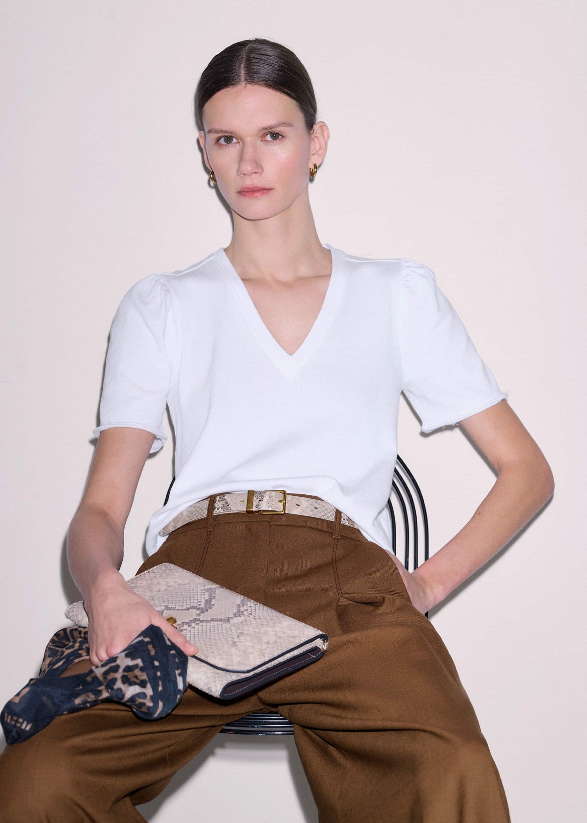 ME+EM White Raw Edge V-Neck Swing Sweatshirt
