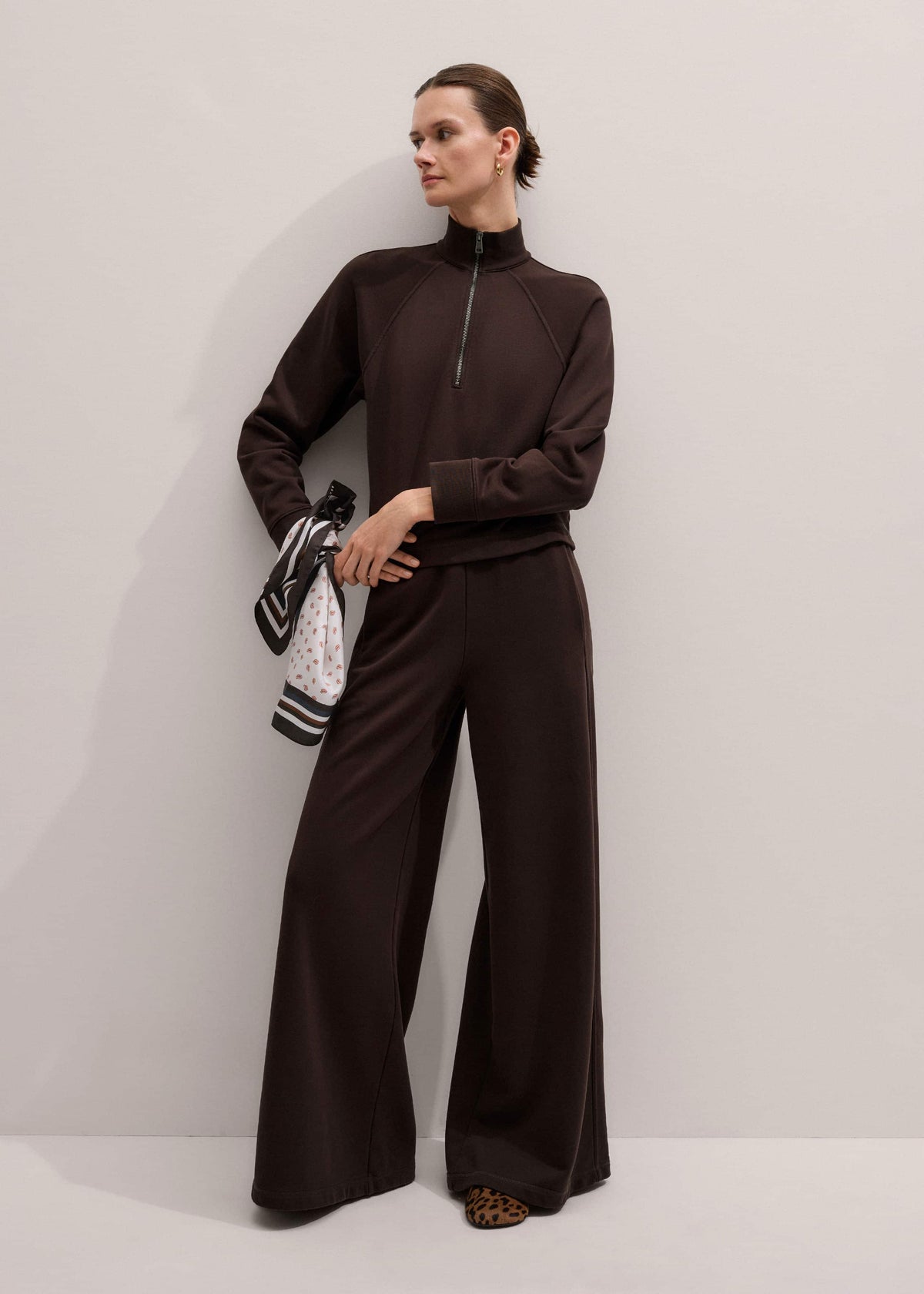 ME+EM Brown Sweatshirt Cropped Funnel Neck Top