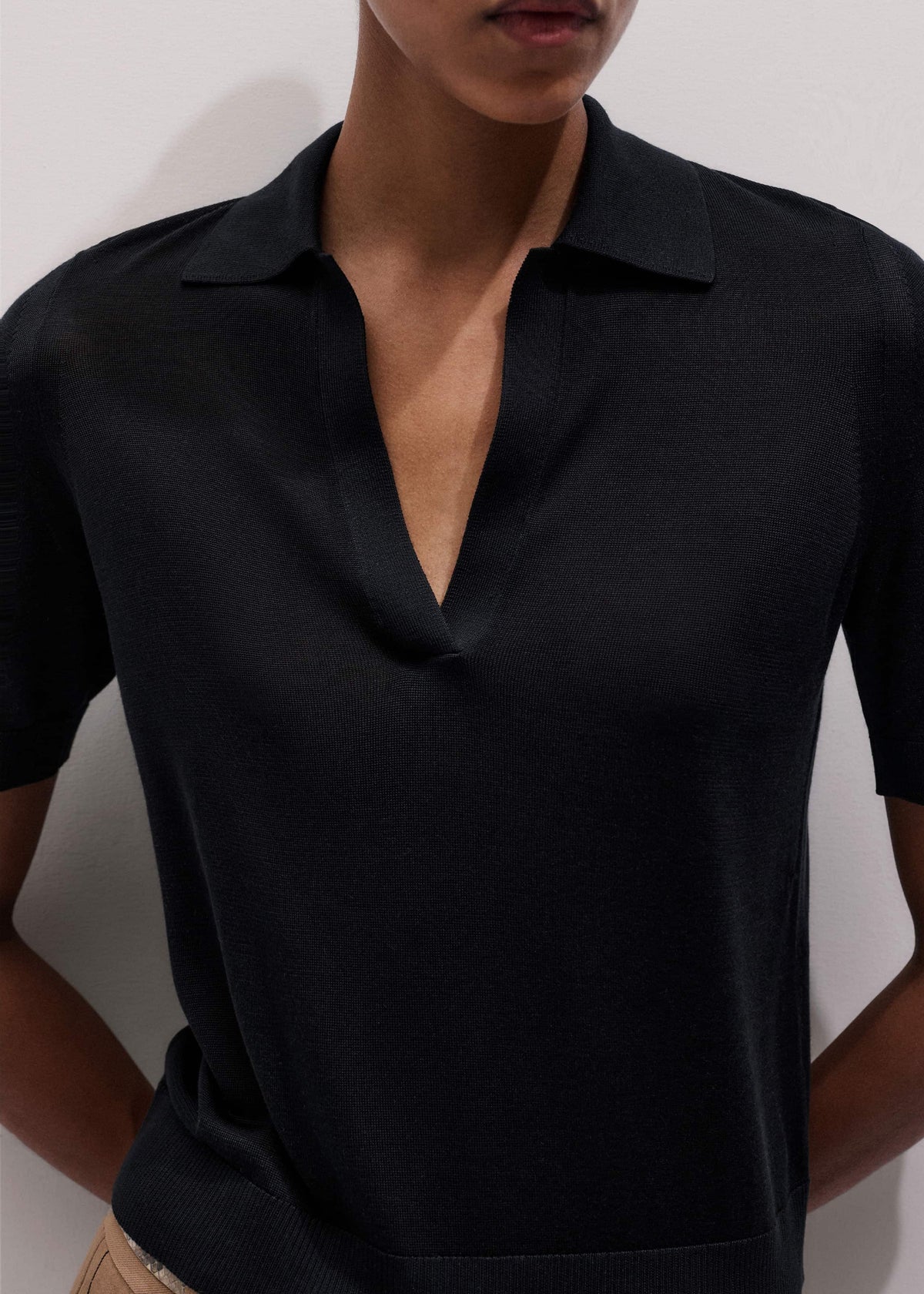 ME+EM Black Silk Slim Knit Polo Tee