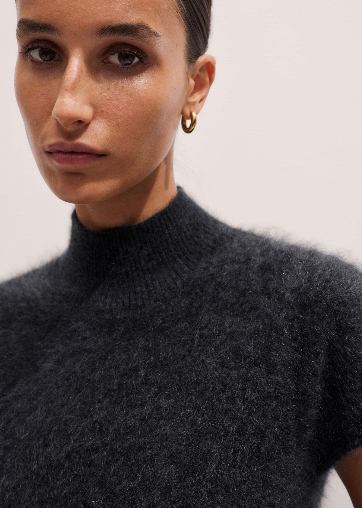 ME+EM Gray Brushed Cashmere High Neck Baby Tee