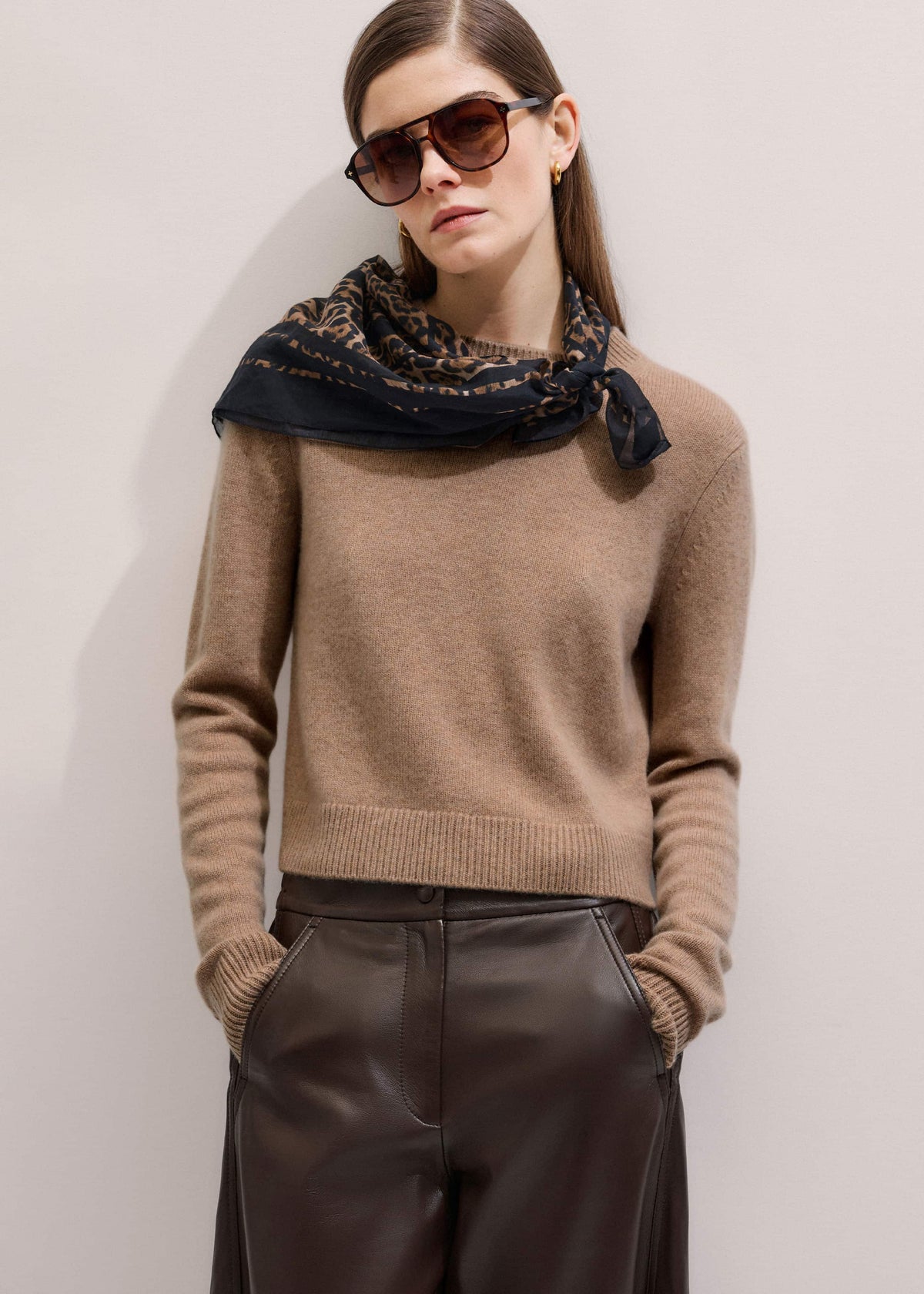 ME+EM Camel Brown Cashmere Relaxed Crop Sweater