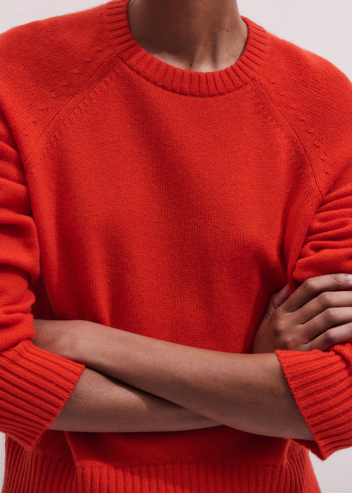 ME+EM Red Cashmere Curved Hem Raglan Sweater + Snood