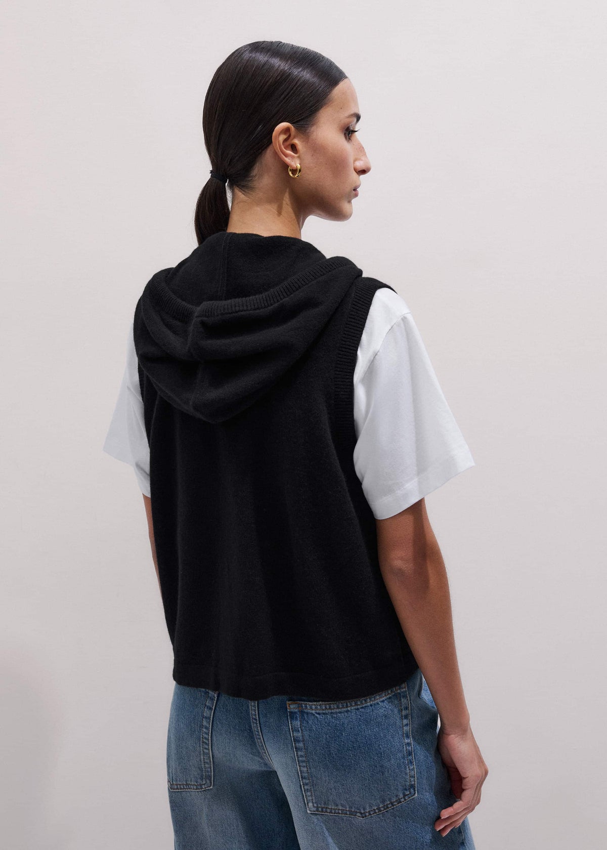 ME+EM Black Cashmere Sleeveless Relaxed Zip Hoodie