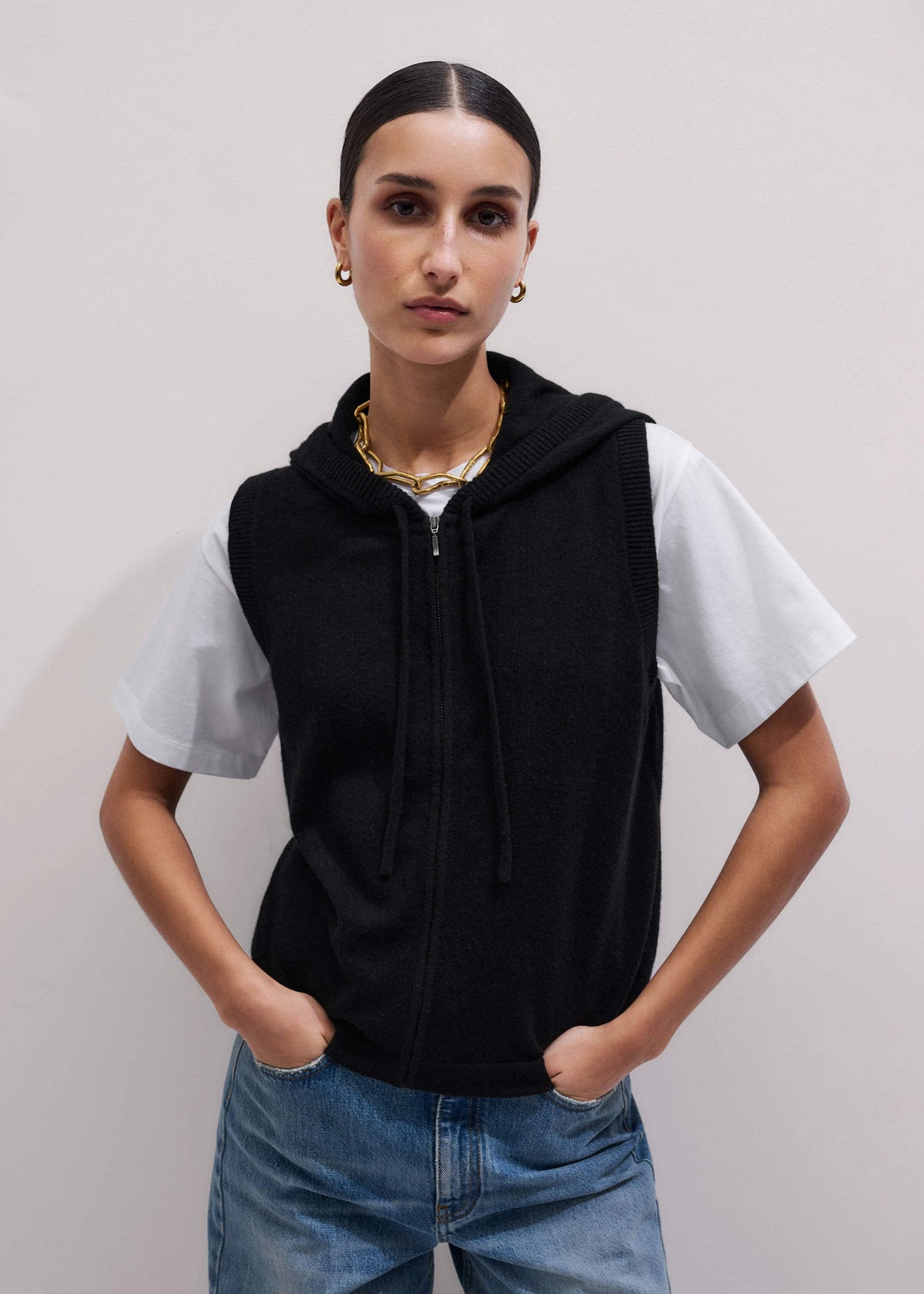 ME+EM Black Cashmere Sleeveless Relaxed Zip Hoodie