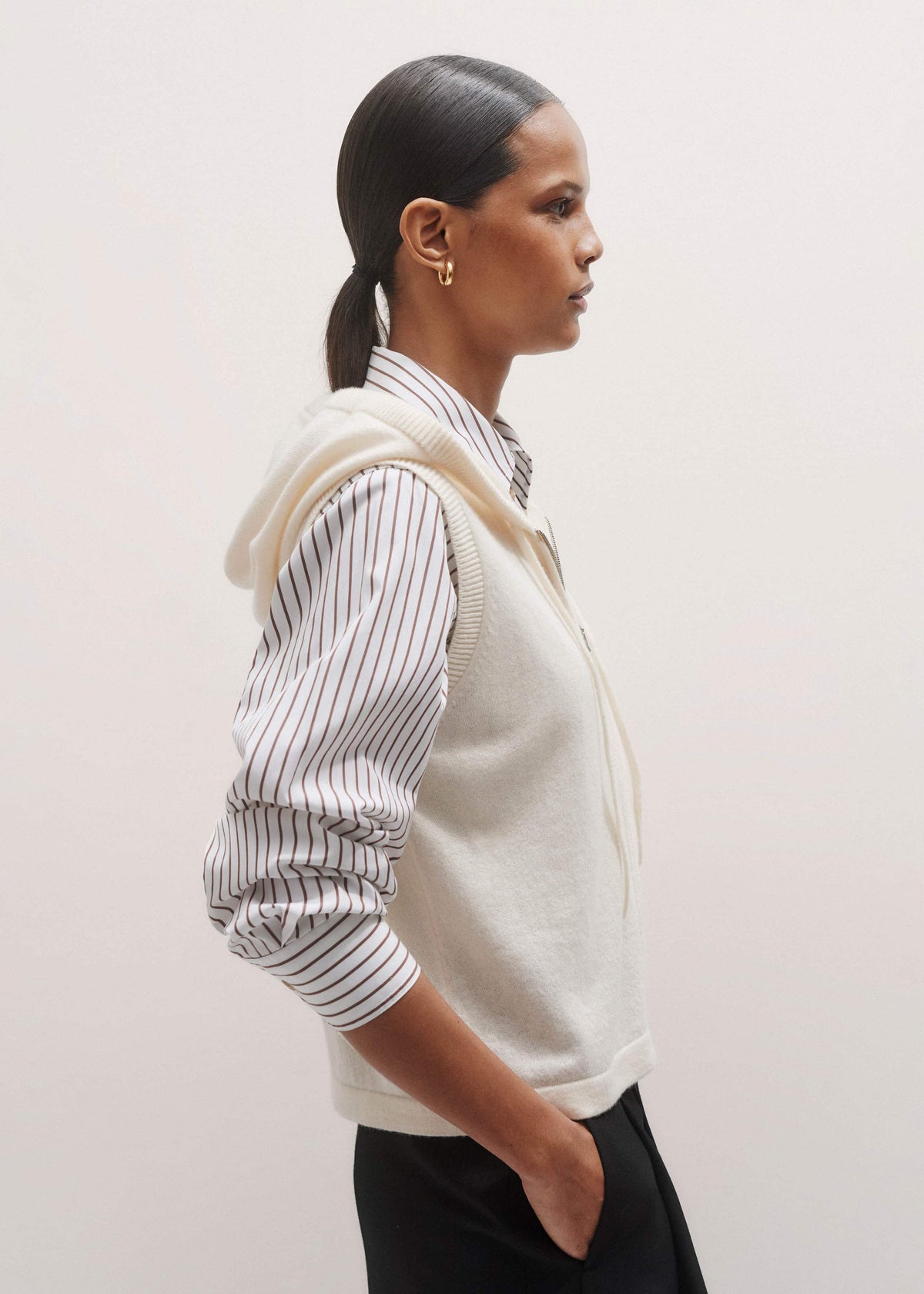 ME+EM Cream Icon Cashmere Sleeveless Blazer Hoody