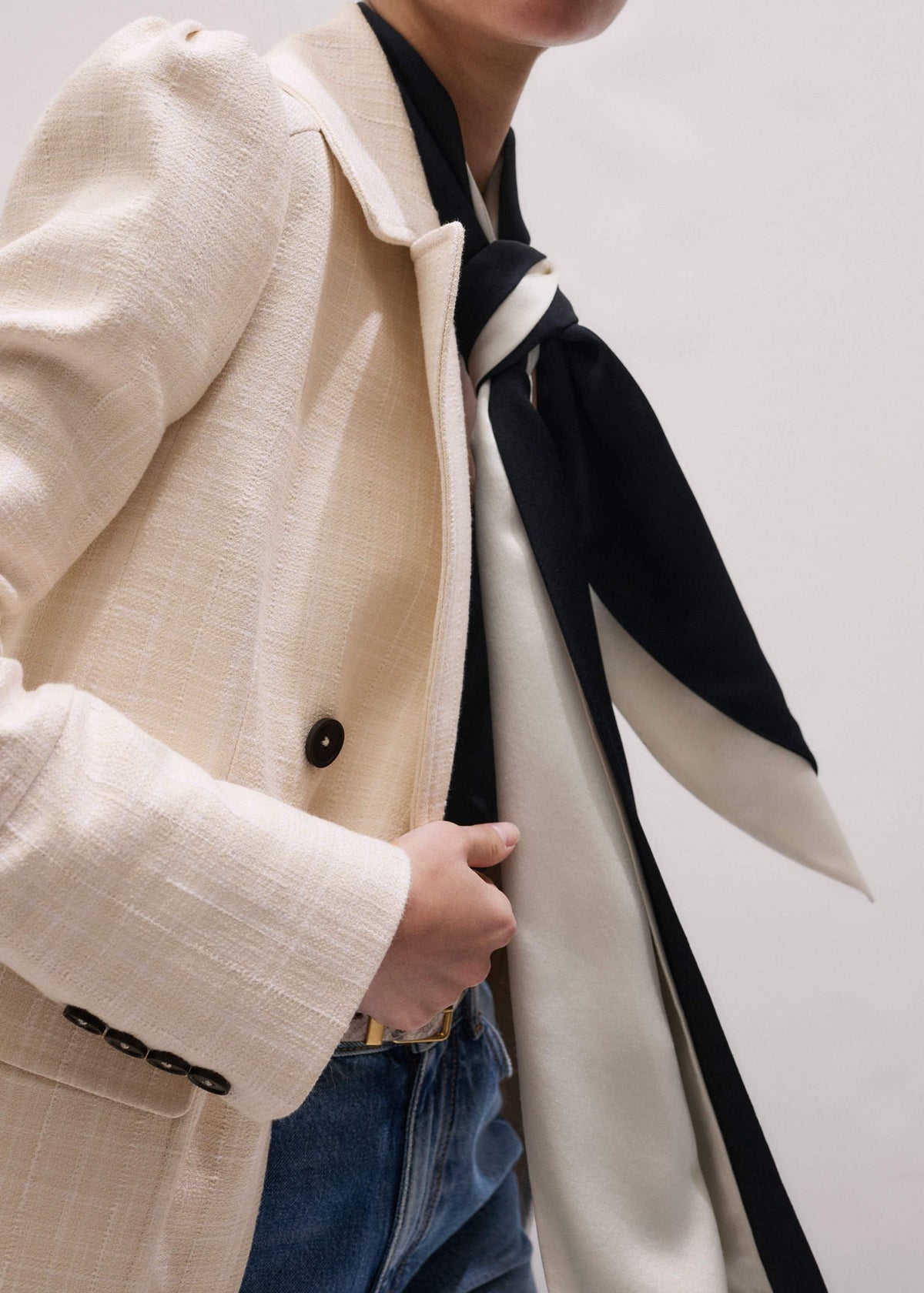 ME+EM Ivory Slim Feminine Sleeve Blazer