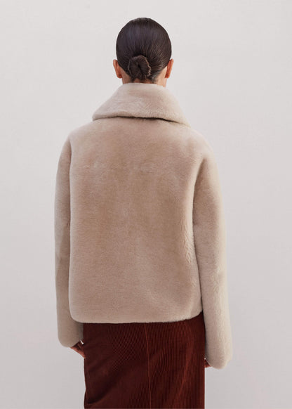 ME+EM Cream Luxe Short Shearling Coat | Shearling Coats