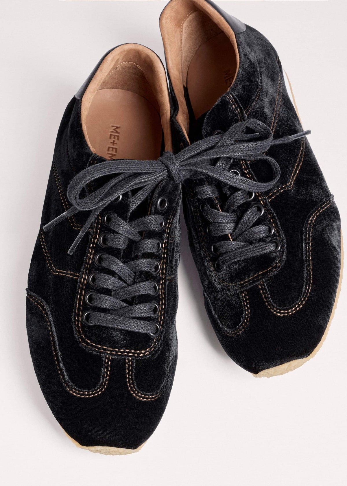 ME+EM Black Velvet Retro Runner
