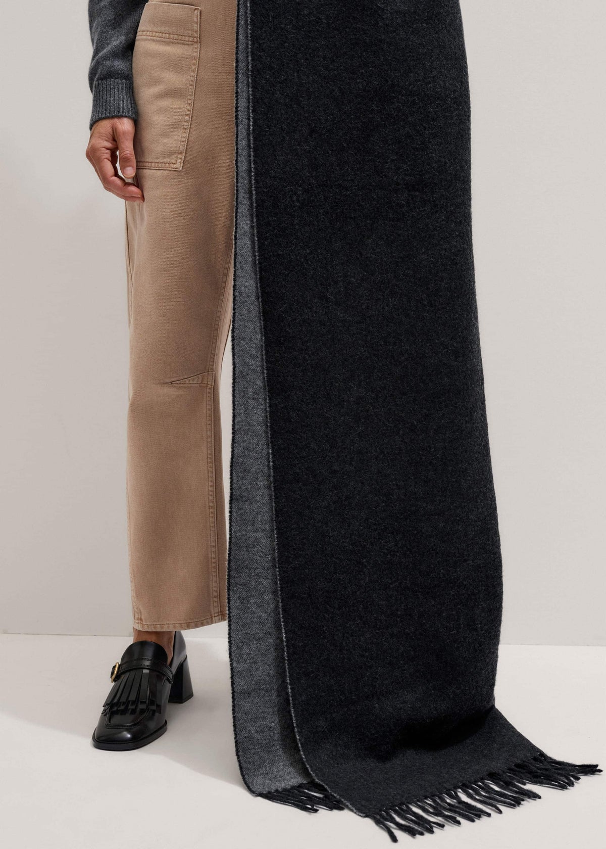 ME+EM Gray Cashmere Blend Travel Scarf