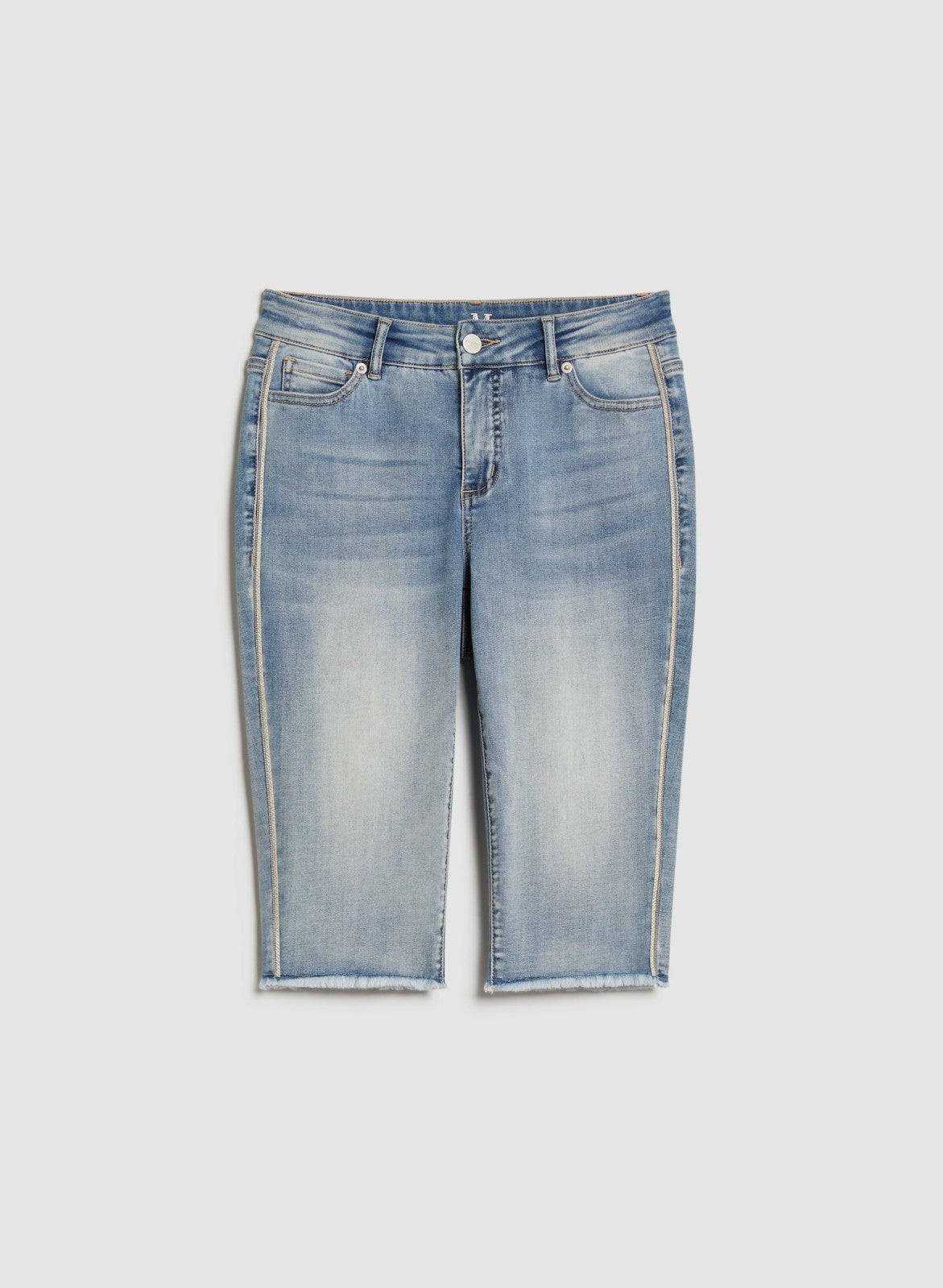 Women Trim Detail Bermuda Denim Shorts Light Blue | Melanie Lyne