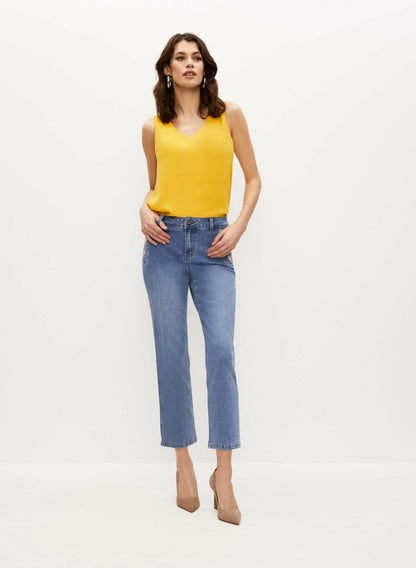 Women Straight Leg Denim Capris Light Blue | Melanie Lyne