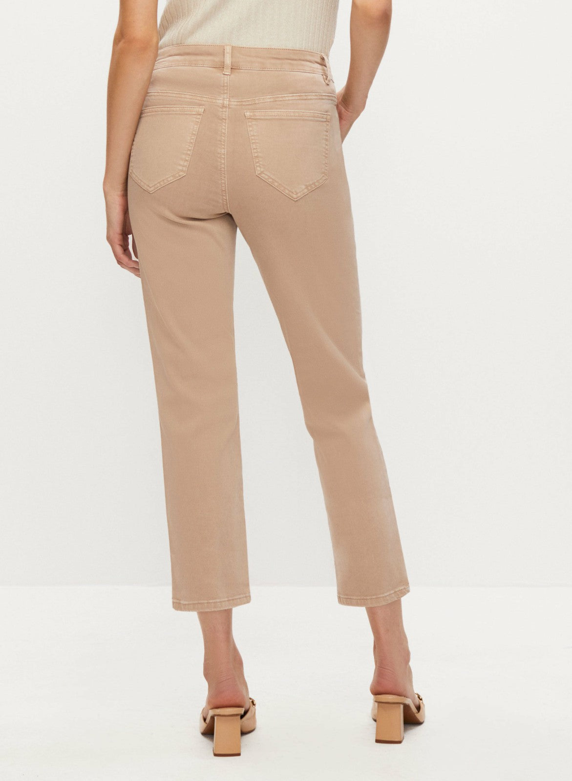 Women Straight Leg Denim Capris Light Chardonnay | Melanie Lyne