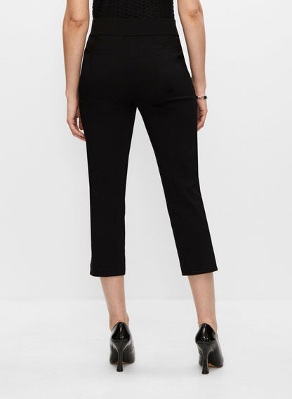 Women Pull-On Slim Leg Capris Black | Melanie Lyne