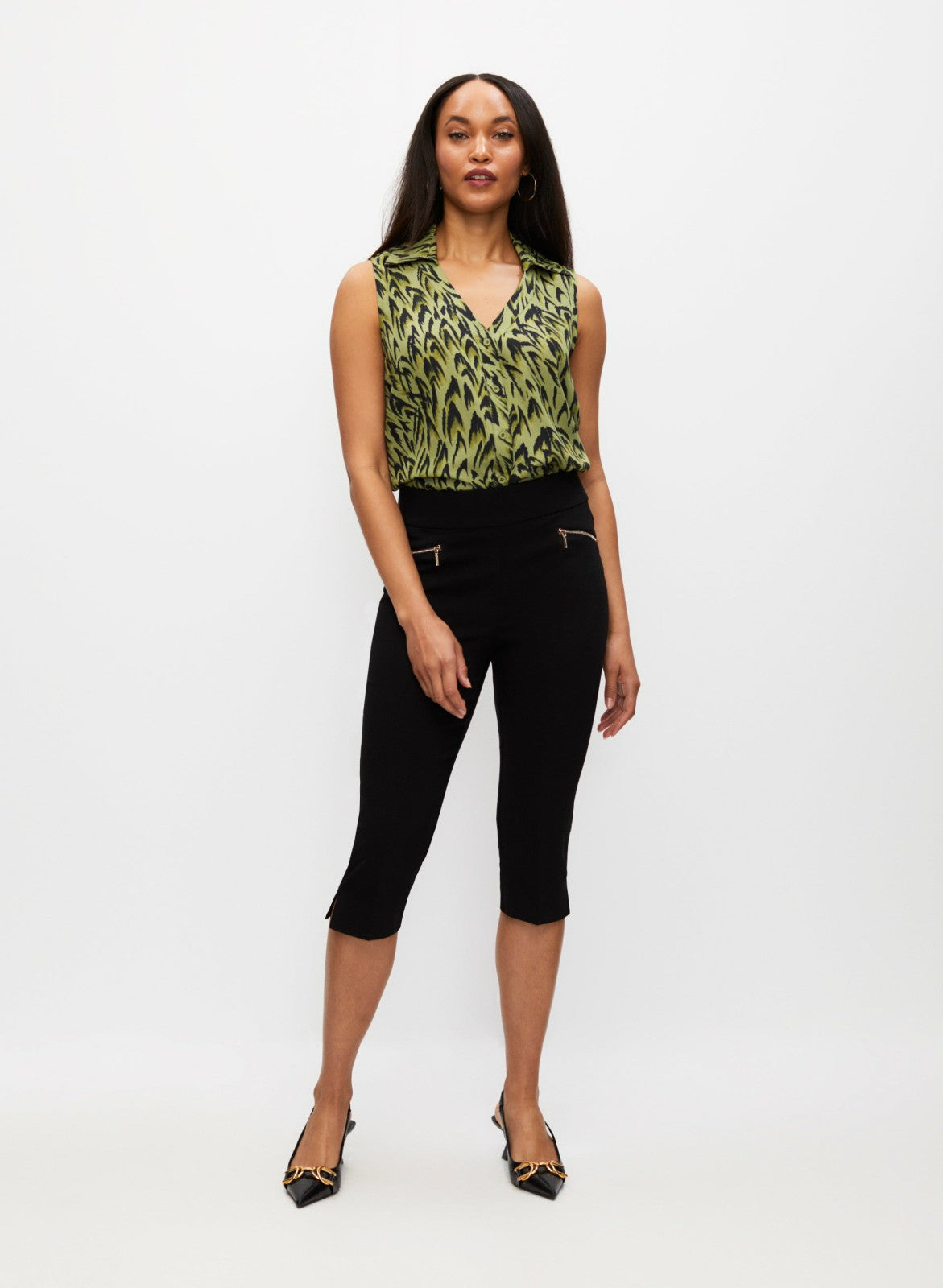 Women Pull-On Zipper Detail Capris Black | Melanie Lyne