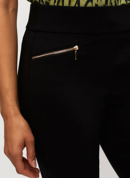Women Pull-On Zipper Detail Capris Black | Melanie Lyne
