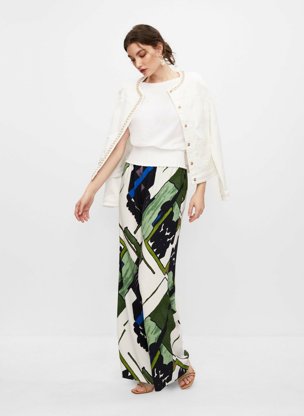 Women Crew Neck Jacket White | Melanie Lyne
