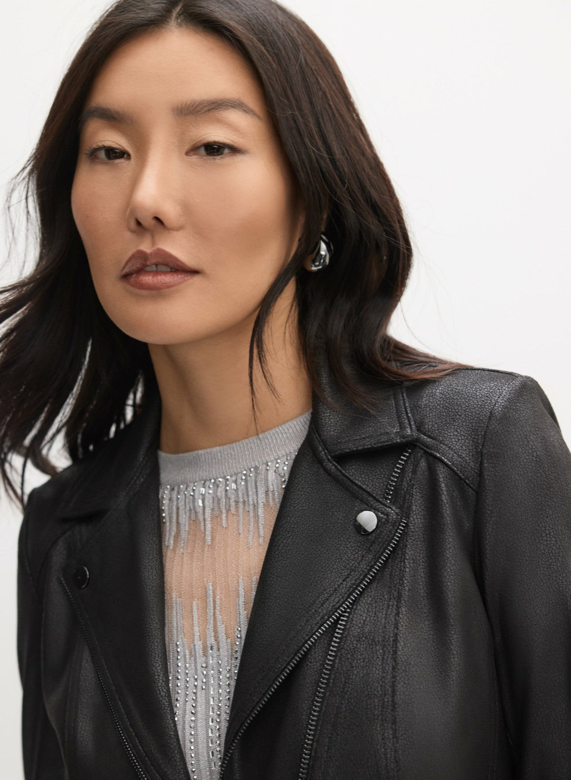Women Vex - Faux Suede Redingote Black | Melanie Lyne