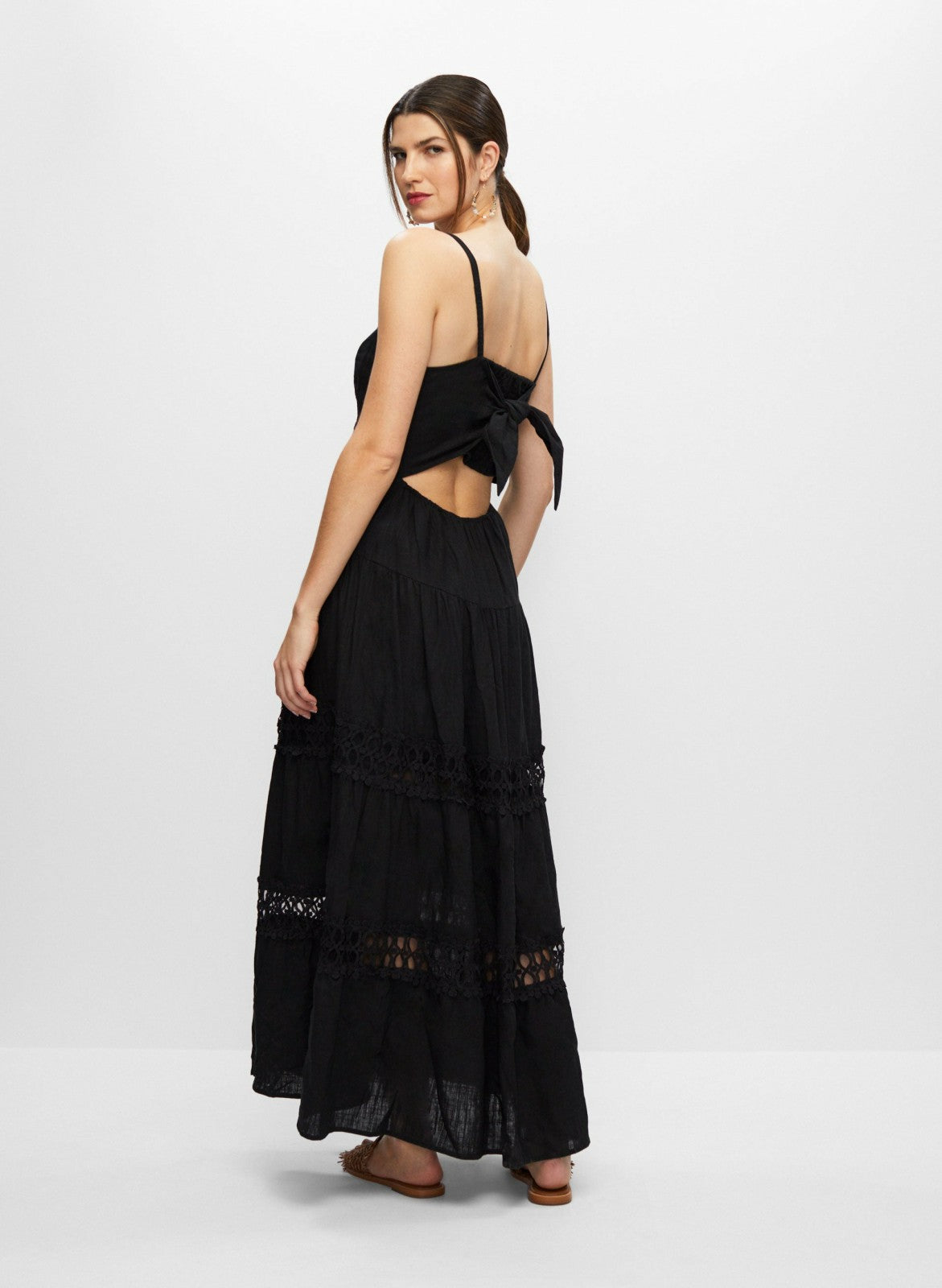 Women Lace Detail Tiered Maxi Dress Black | Melanie Lyne