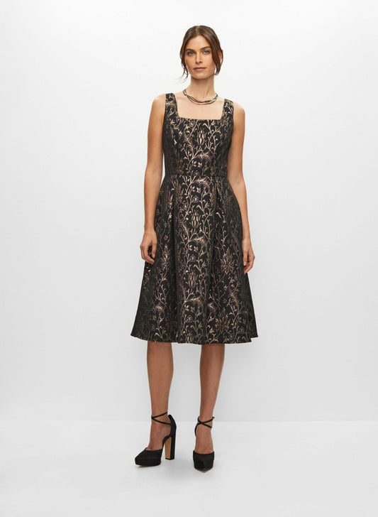 Women Leaf Print Jacquard Dress Black & White | Melanie Lyne