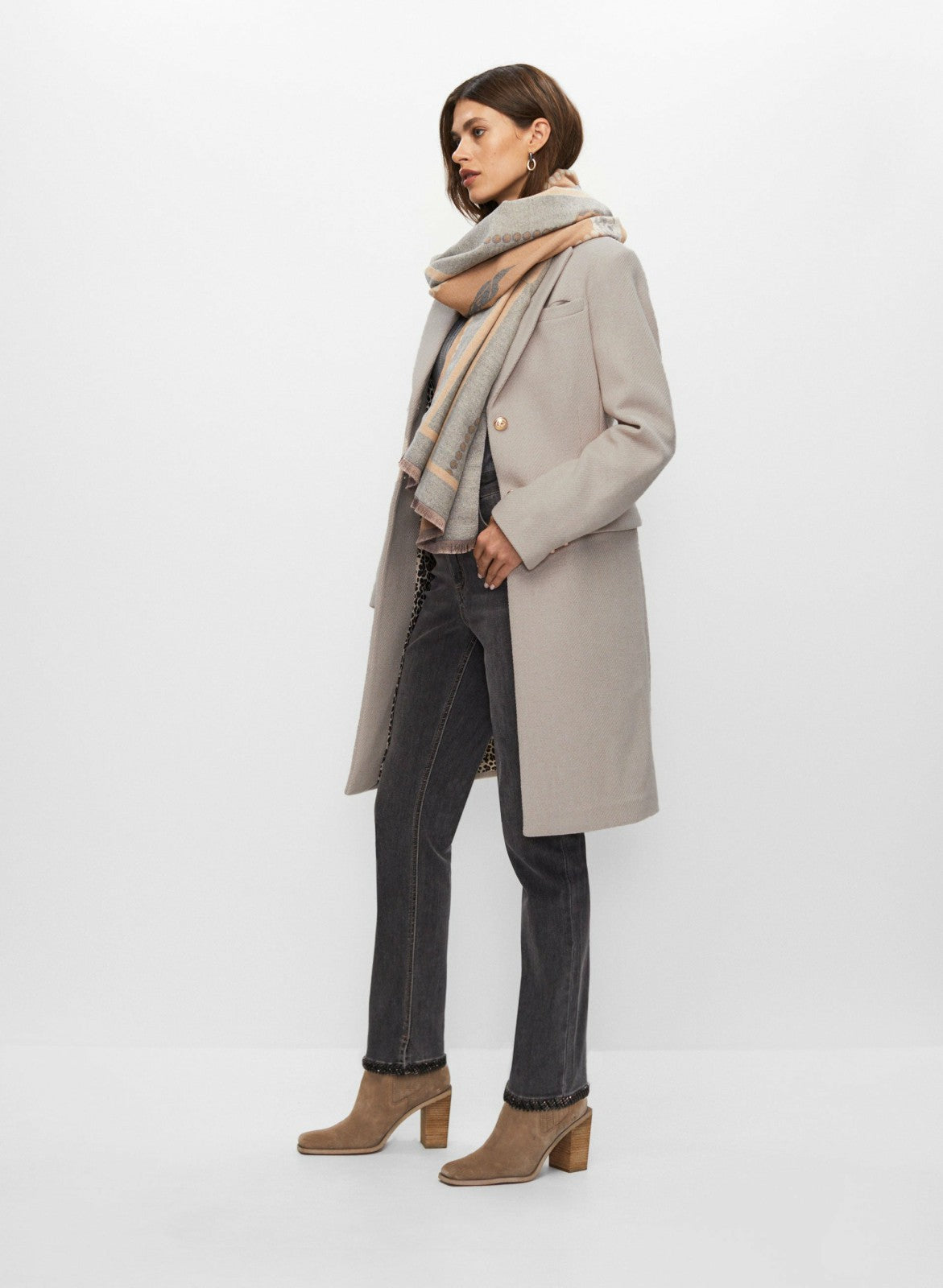 Women Wool Blend Lapel Coat Oatmeal | Melanie Lyne