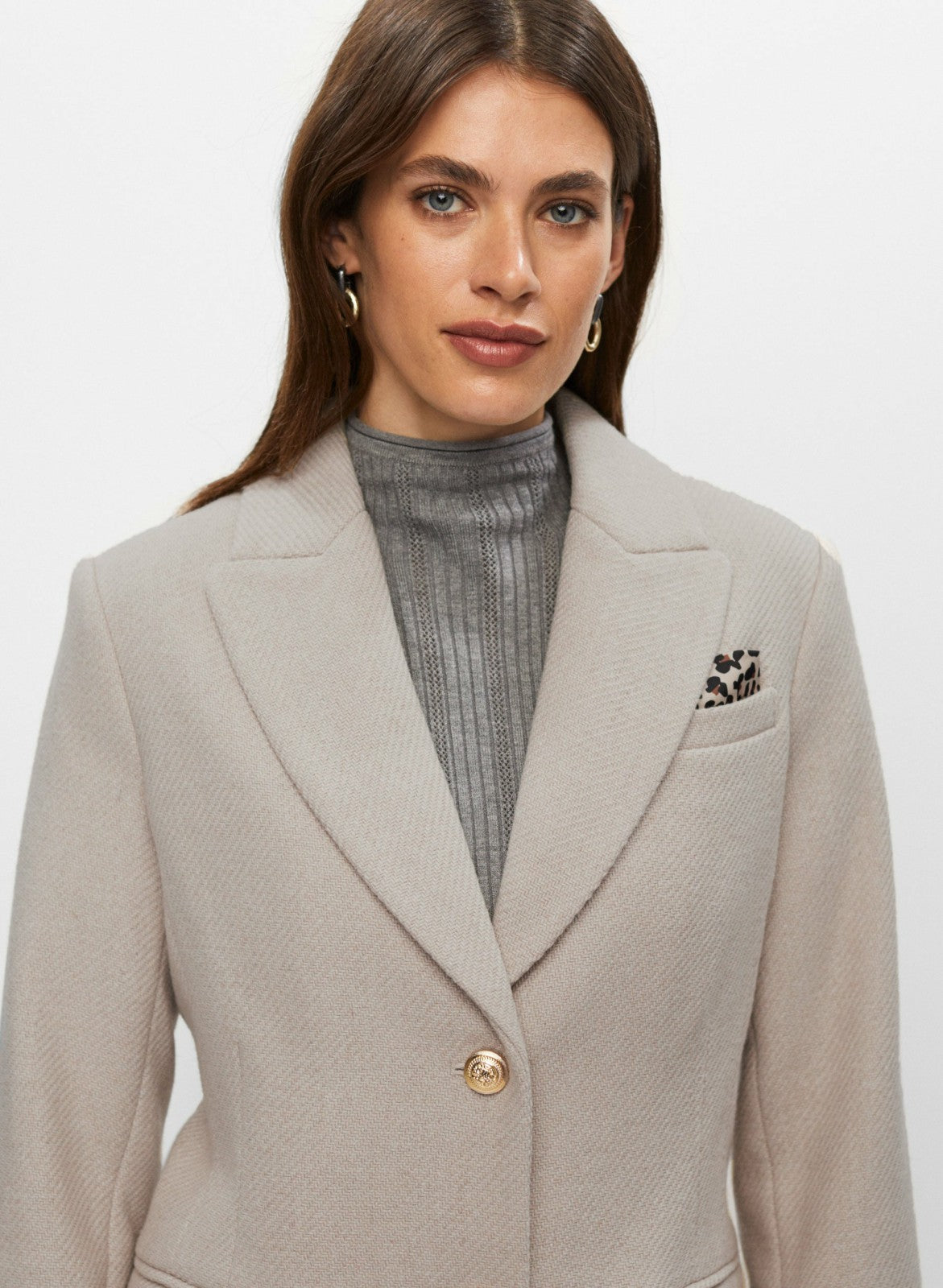 Women Wool Blend Lapel Coat Oatmeal | Melanie Lyne