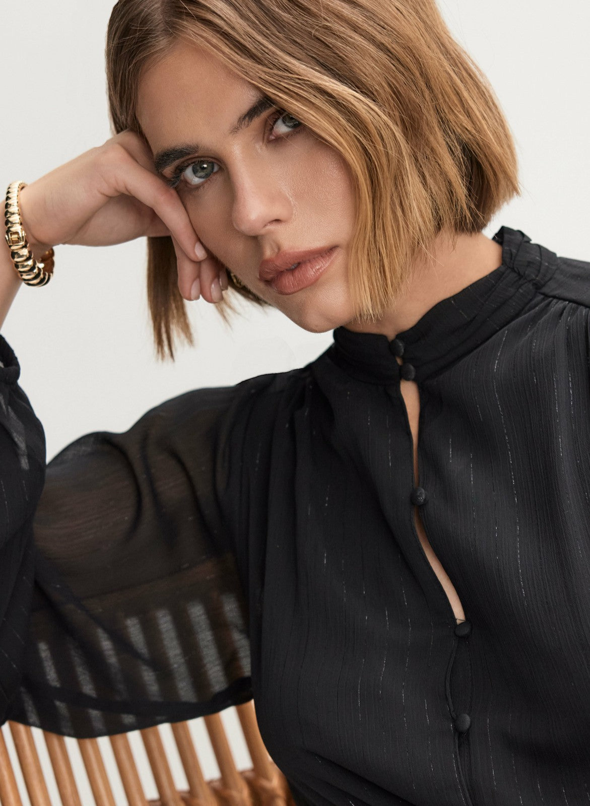 Women Pleated Balloon Sleeve Dress Black | Melanie Lyne