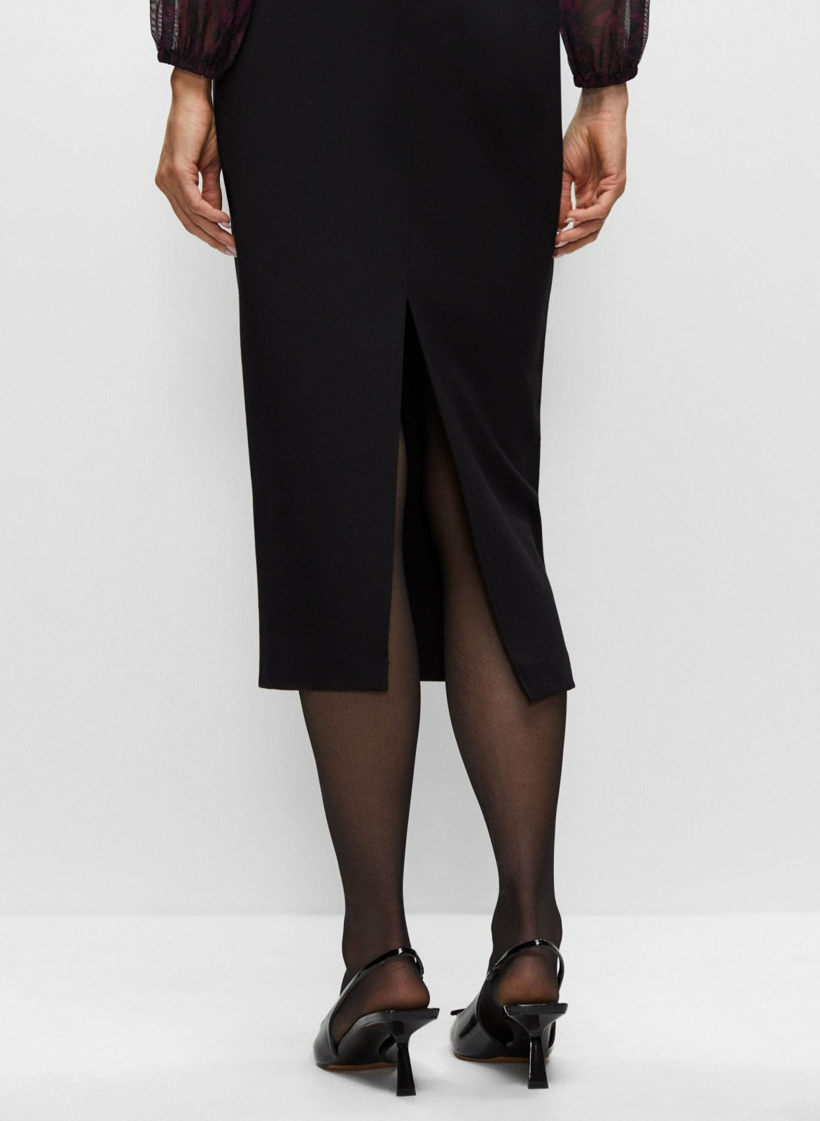 Women Long Fitted Skirt Black | Melanie Lyne