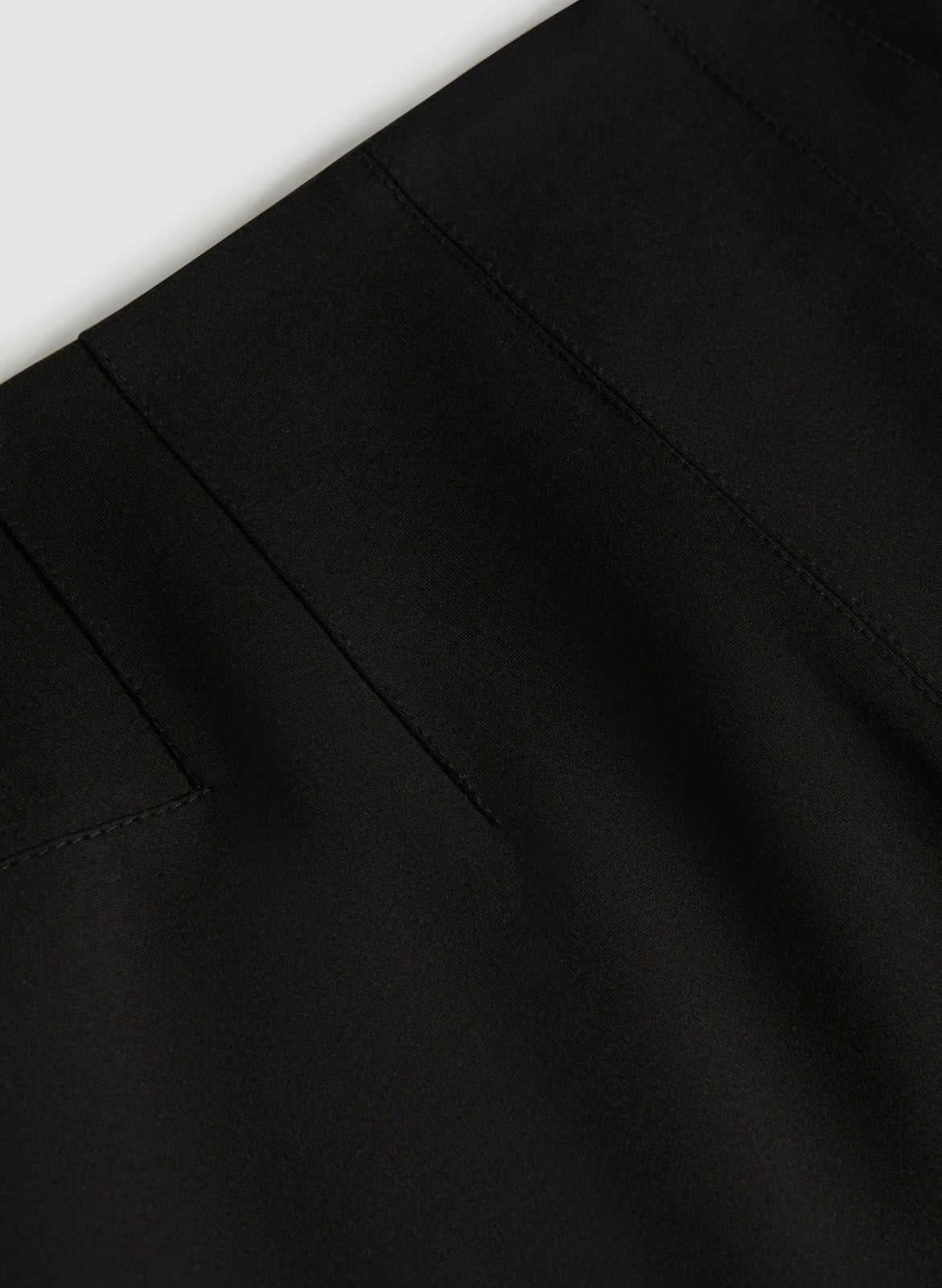 Women Essential Pencil Skirt Black | Melanie Lyne