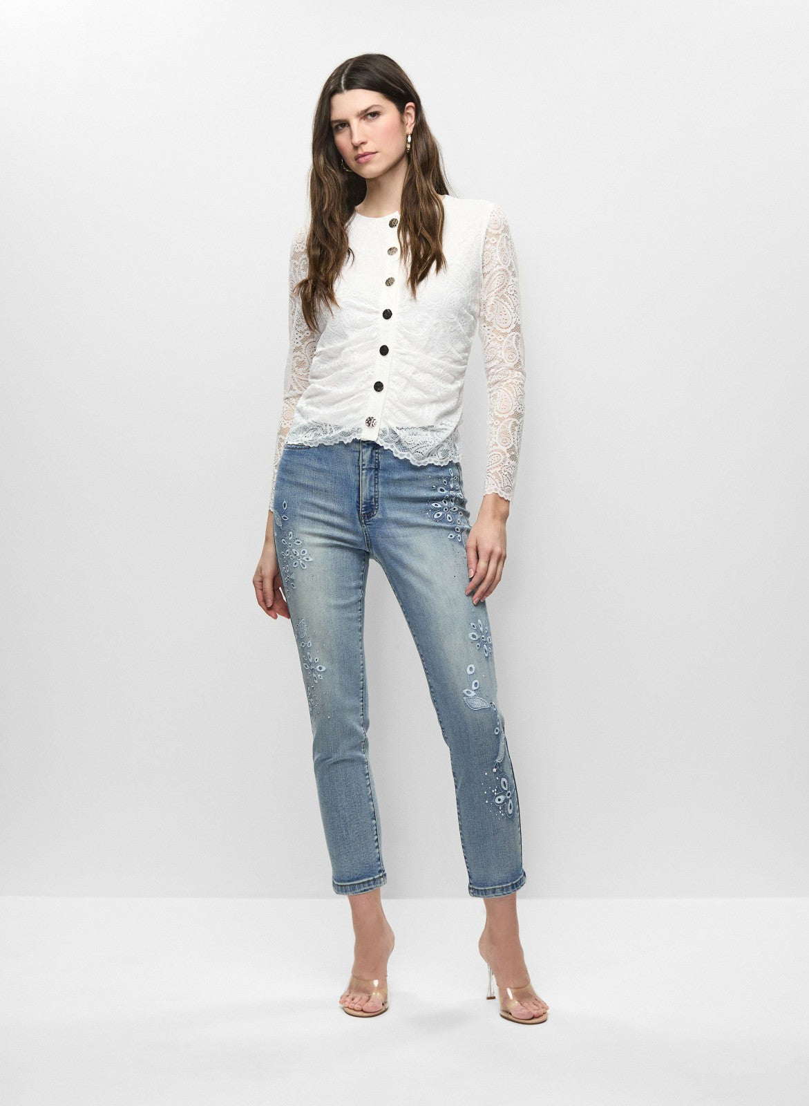 Women Floral Embroidered Light-Wash Jeans Light Blue | Melanie Lyne