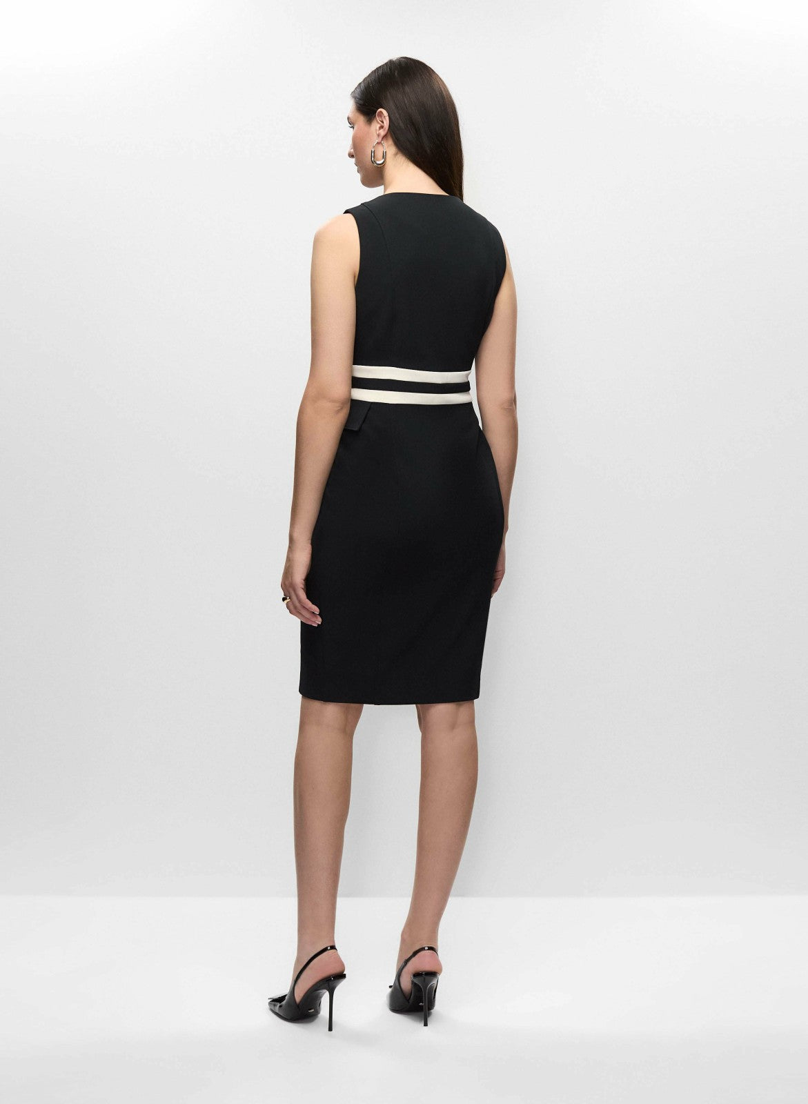 Women Zip-Front Sheath Dress Black & White | Melanie Lyne
