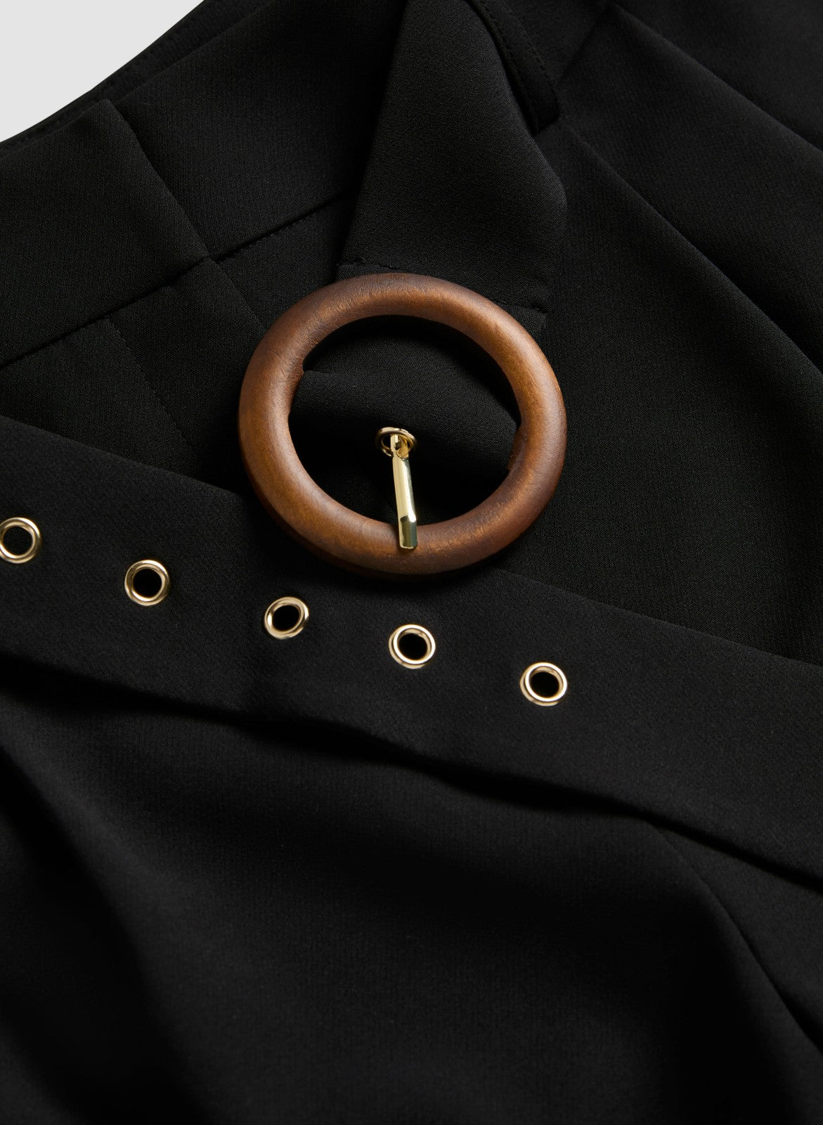 Women Pleated Belted Shorts Black | Melanie Lyne