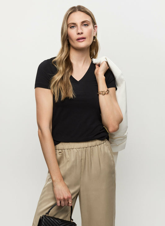 Women V-Neck T-Shirt Black | Melanie Lyne