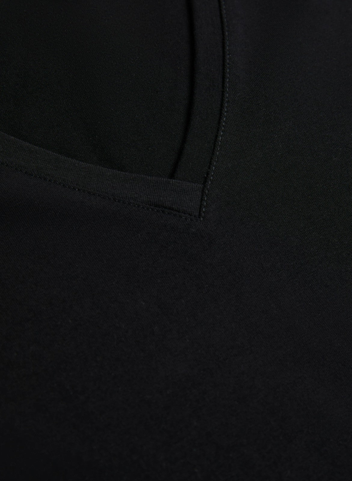 Women V-Neck T-Shirt Black | Melanie Lyne