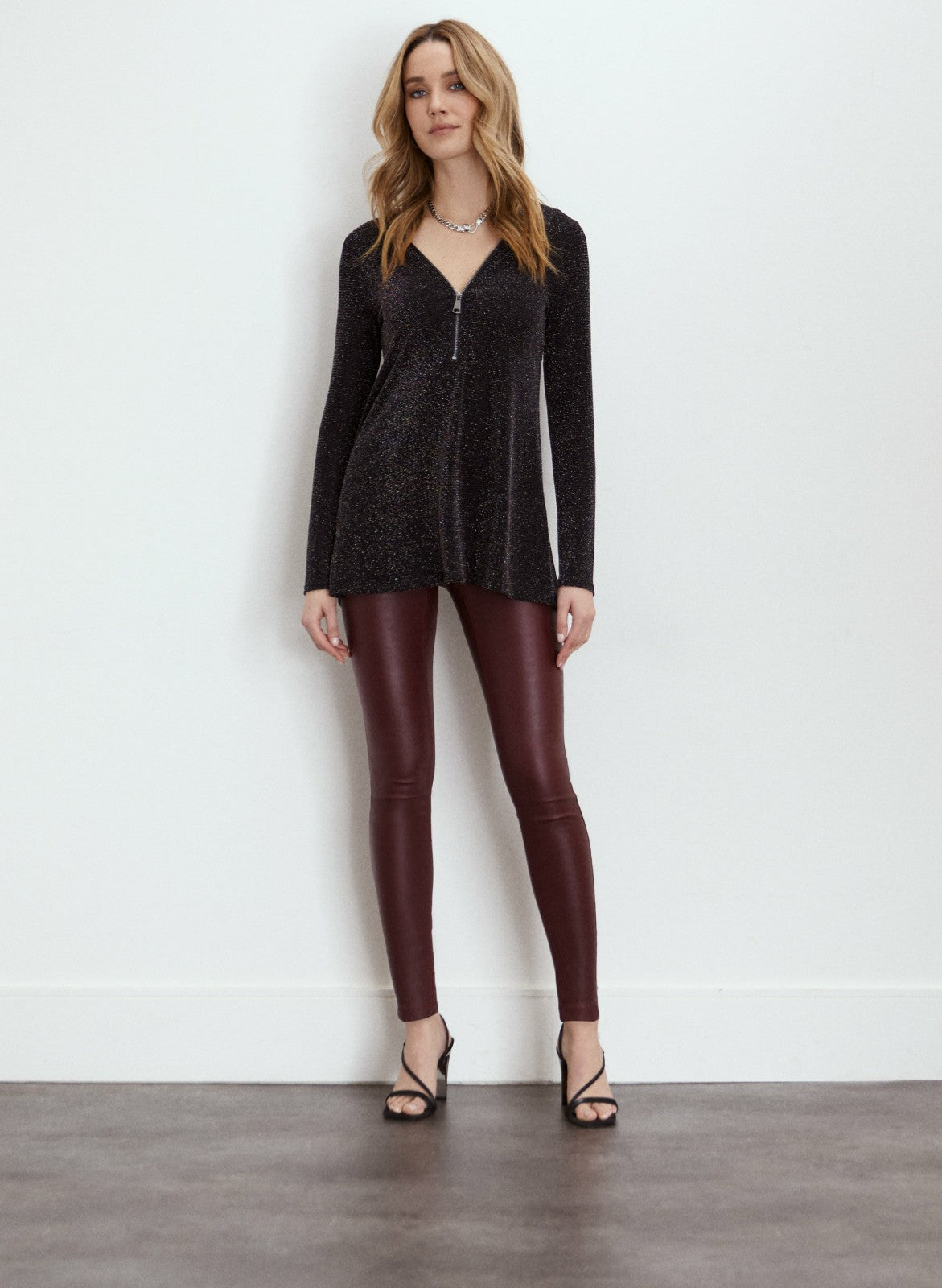 Women Shimmer Detail V-Neck Tunic Black Pattern | Melanie Lyne