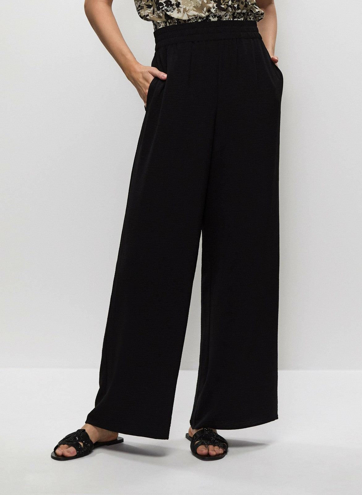 Women Wide Leg Pull-On Pants Black | Melanie Lyne