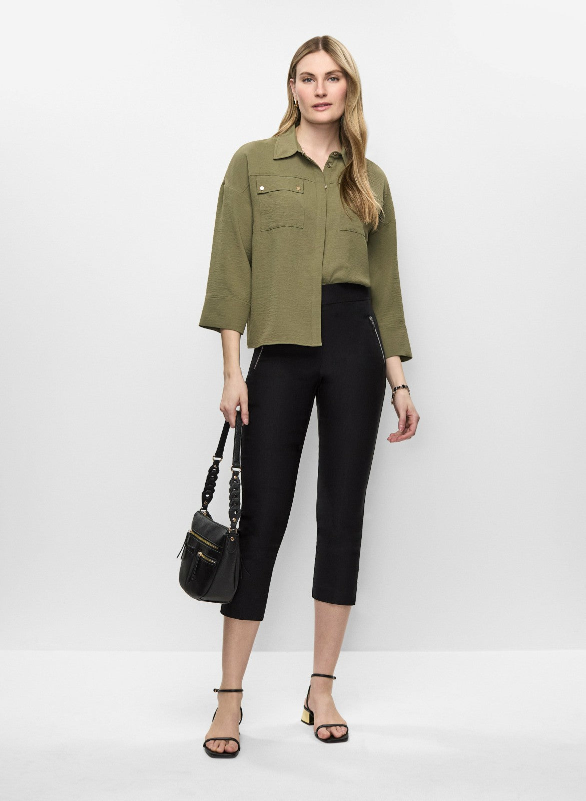 Women High Rise Pull-On Capris Black | Melanie Lyne