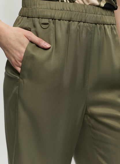 Women Tencel Pull-On Culotte Pants Olive Green | Melanie Lyne