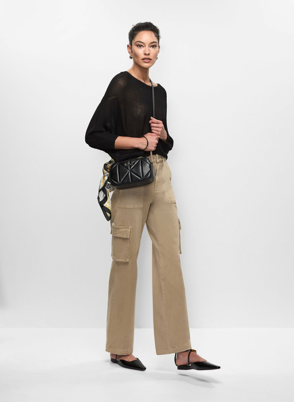 Women Lightweight Dolman Sleeve Sweater Black | Melanie Lyne