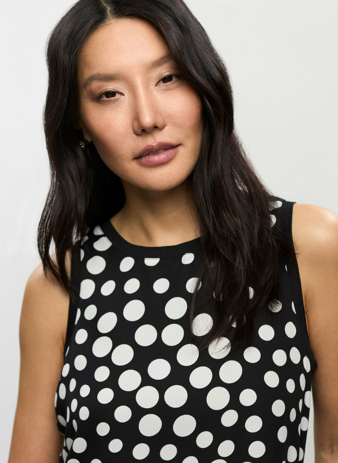 Women Sleeveless Polka Dot Blouse Black & White | Melanie Lyne