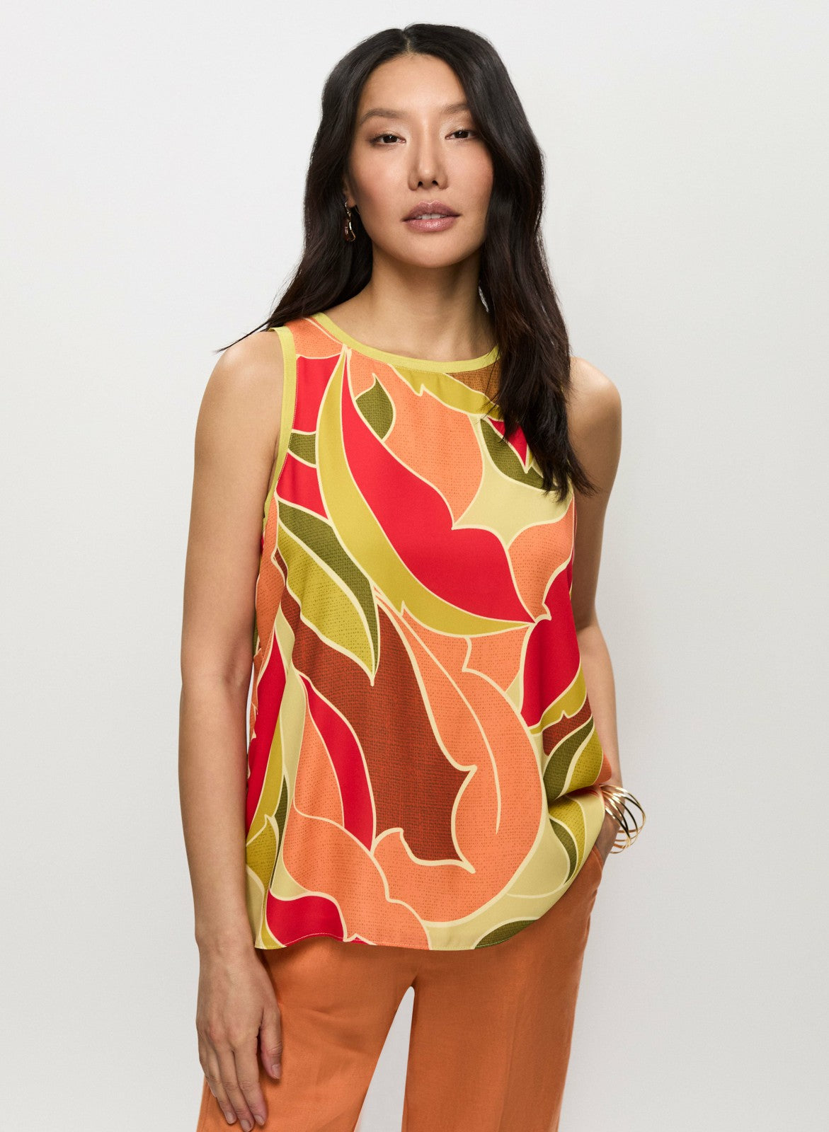 Women Sleeveless Abstract Leaf Print Blouse Multicolour | Melanie Lyne
