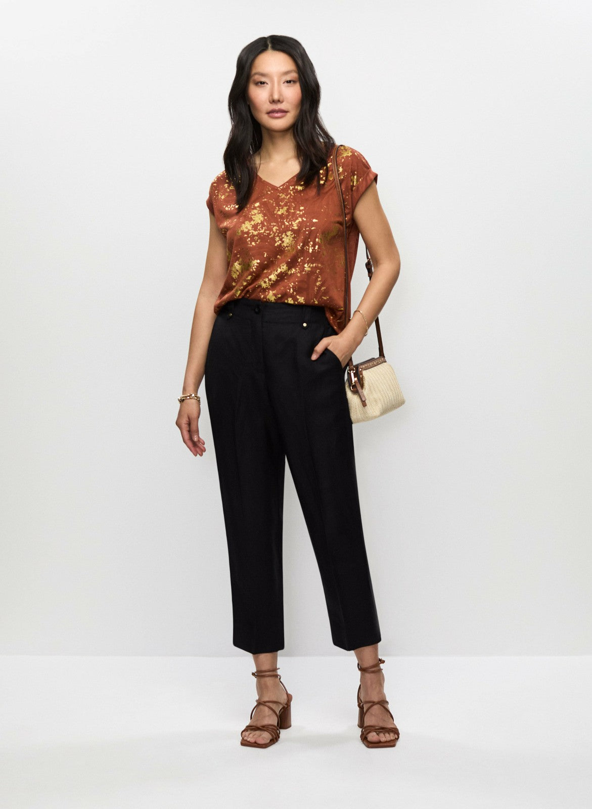 Women Linen-Blend Capri Pants Black | Melanie Lyne