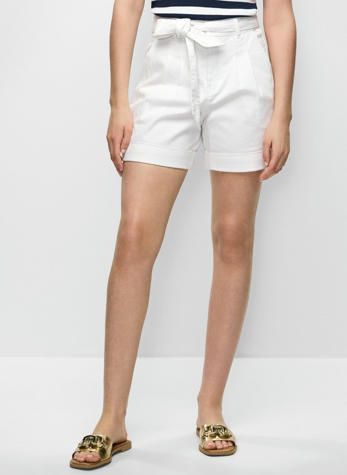 Women Pleated Tie-Waist Denim Shorts White | Melanie Lyne