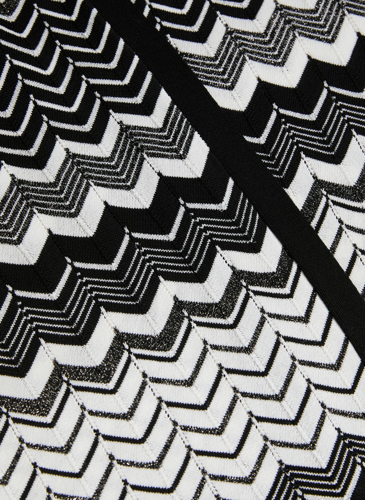 Women Zigzag Knit Duster Cardigan Black & White | Melanie Lyne