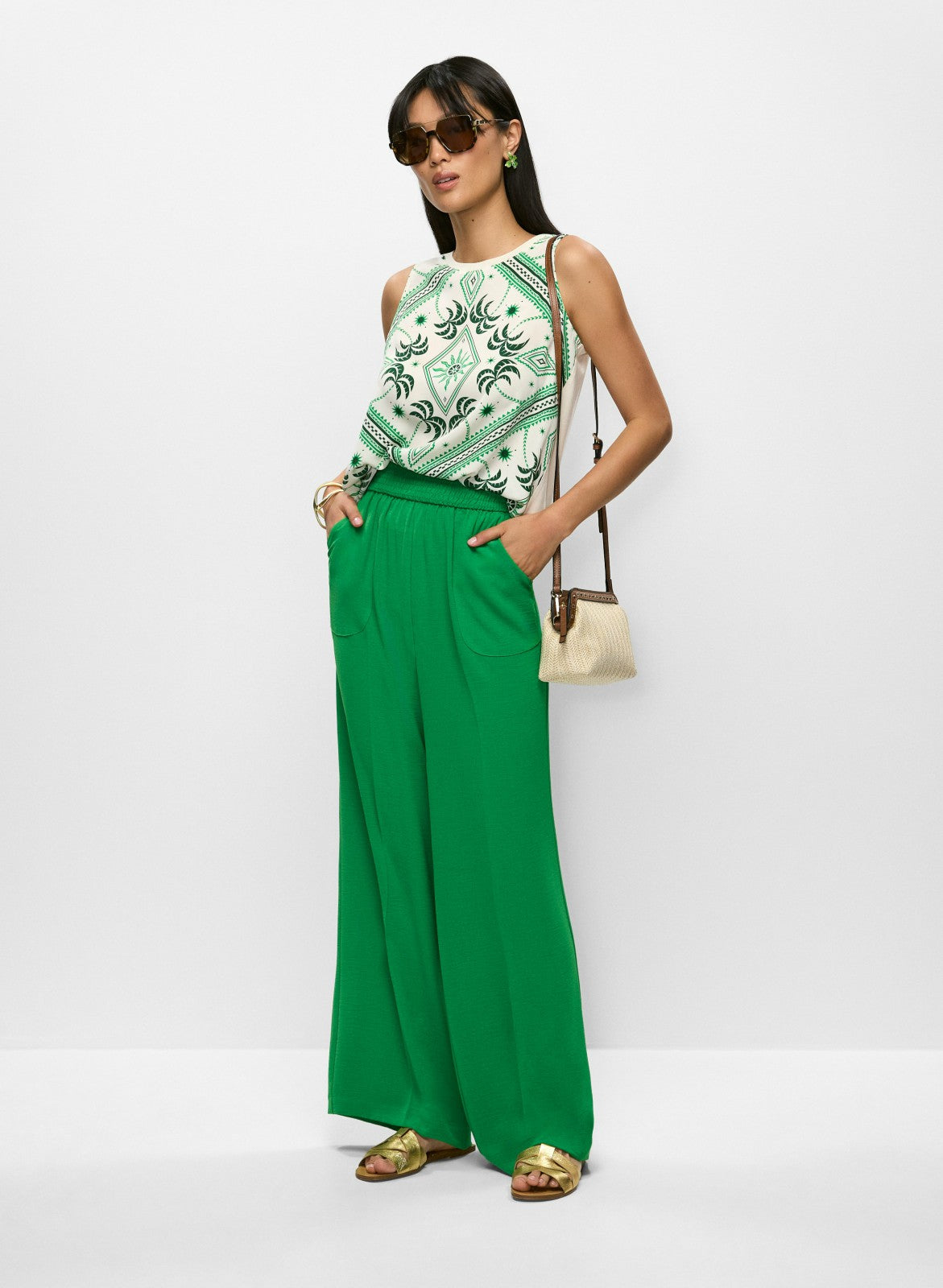 Women Geometric Print Sleeveless Top Green Pattern | Melanie Lyne