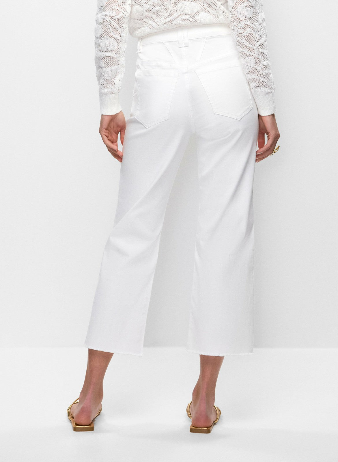 Women Straight Leg Denim Capris White | Melanie Lyne