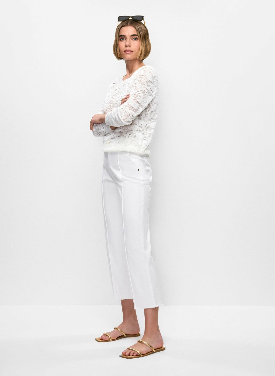 Women Straight Leg Denim Capris White | Melanie Lyne